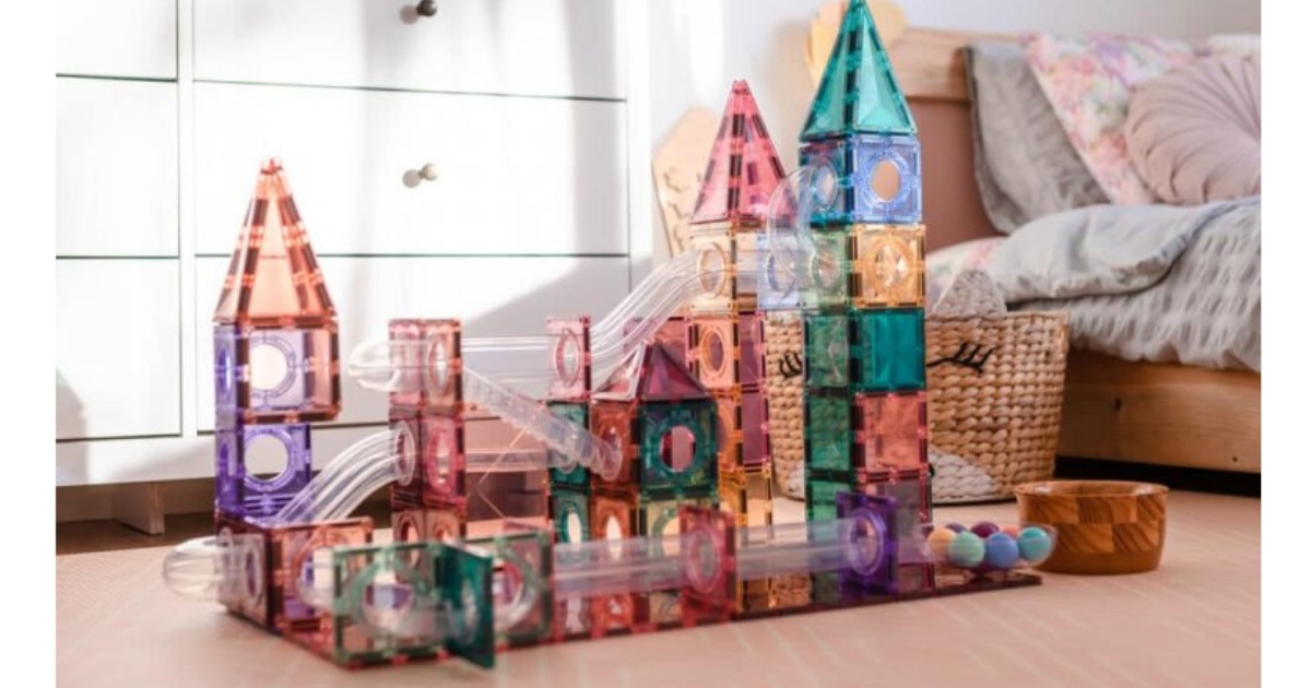 7 tipů, jak vybrat kreativní hračky pro kluky kuličková dráha